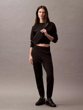 Spacer-lyhythihainen pyöreäkaulainen collegepaita Spacer-lyhythihainen pyöreäkaulainen collegepaita