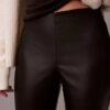 Tekonahkaiset leggingsit