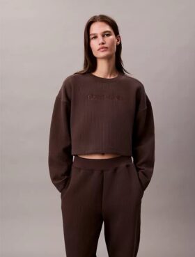 Tikkattu fleece-yöpaita