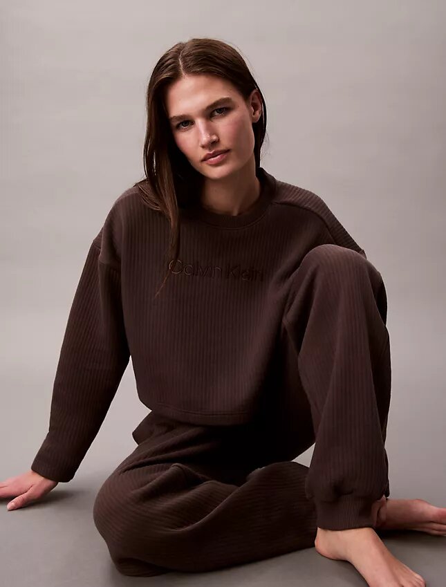 Tikkattu fleece-yöpaita Tikkattu fleece-yöpaita