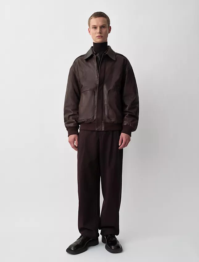 Tuhkanharmaa turtleneck-villapaita Tuhkanharmaa turtleneck-villapaita