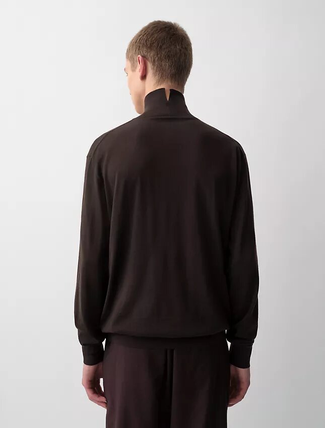 Tuhkanharmaa turtleneck-villapaita Tuhkanharmaa turtleneck-villapaita