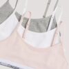 Tyttöjen Cotton Stretch 3-pakkaus Unlined lyhyet Bralette-tyyppiset vaatteet Tyttöjen Cotton Stretch 3-pakkaus Unlined lyhyet Bralette-tyyppiset vaatteet