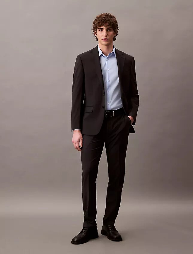 Tyylikäs, joustava slim fit -paita napit edessä Tyylikäs, joustava slim fit -paita napit edessä
