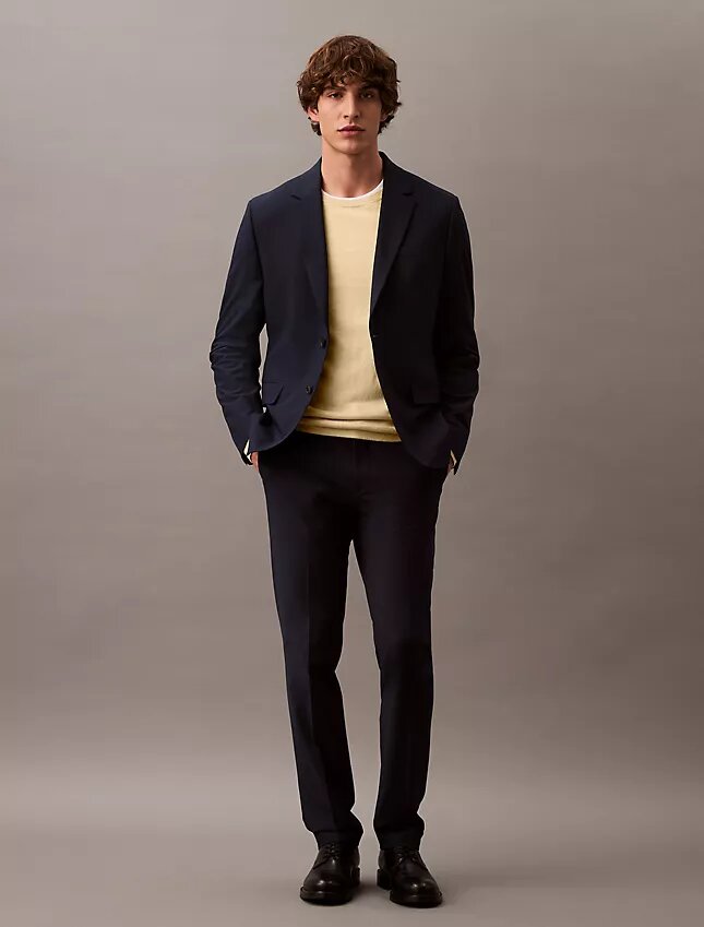 Tyylikäs slim-fit-bleiseri Tyylikäs slim-fit-bleiseri