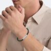 Viistetty ID-nahkaranneke