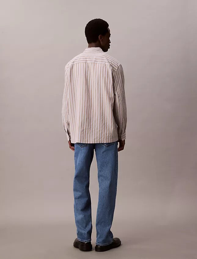 Viskoosi-nylon-sekoitteinen raidallinen rento napituspaita Viskoosi-nylon-sekoitteinen raidallinen rento napituspaita