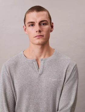 Vohvelineulottu Henley-yöpaita