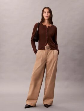 Vyötäröiset mittatilaushousut