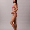 Yksivärinen kolmiomallinen Bikini-mallinen uimapuvun yläosa Yksivärinen kolmiomallinen Bikini-mallinen uimapuvun yläosa