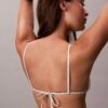 Yksivärinen kolmiomallinen Bikini-mallinen uimapuvun yläosa